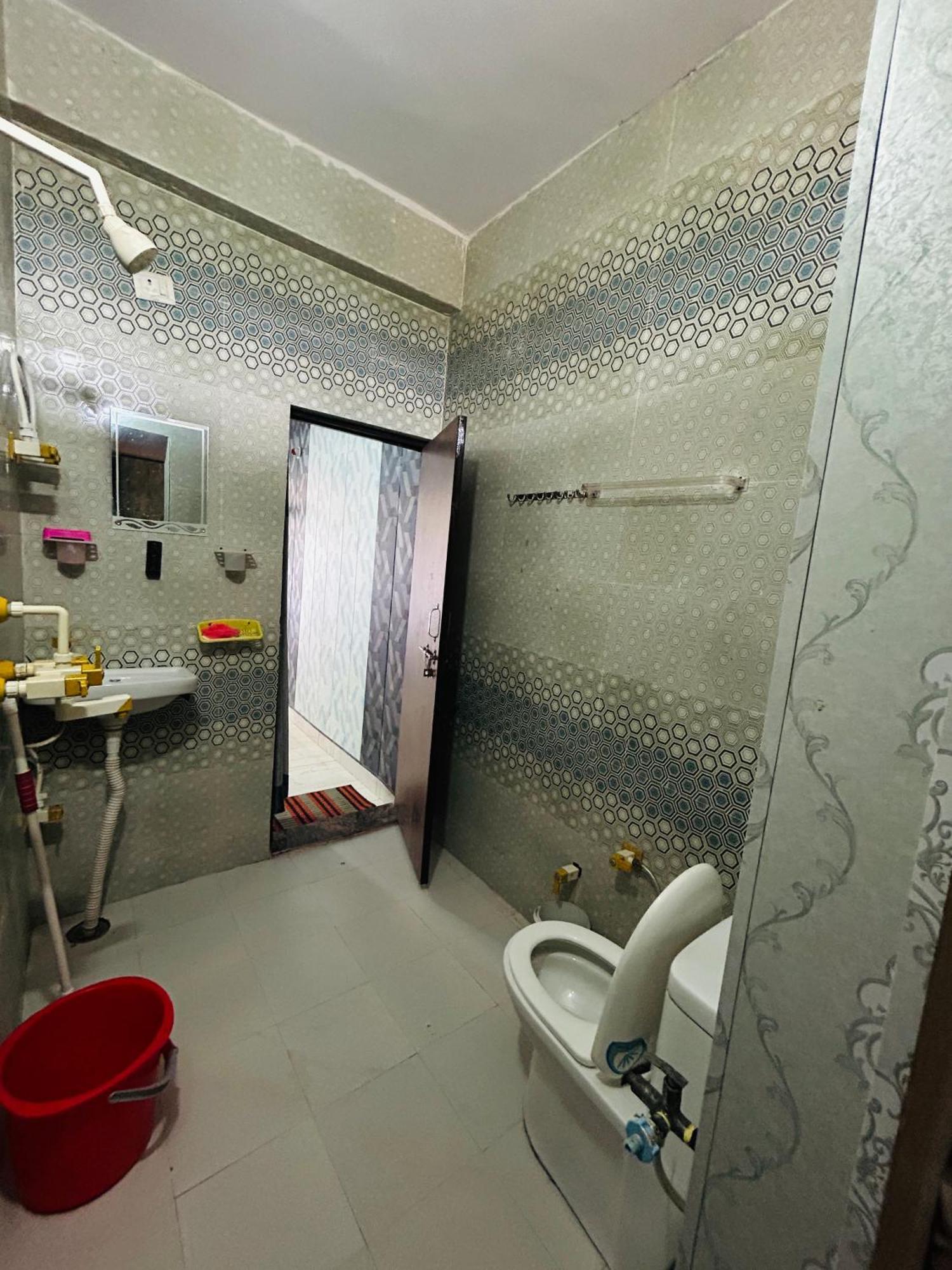Jadon Near Prem Mandir Homestay Vrindavan
